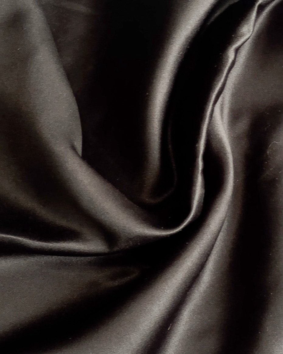 Black Silk Pillowcase image