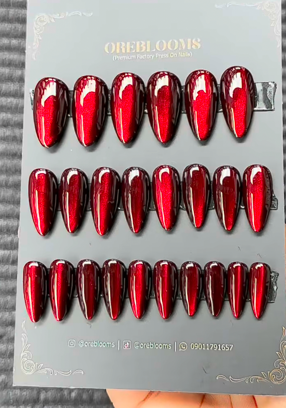 NB29 Dark/ Light Red Cat Eye image