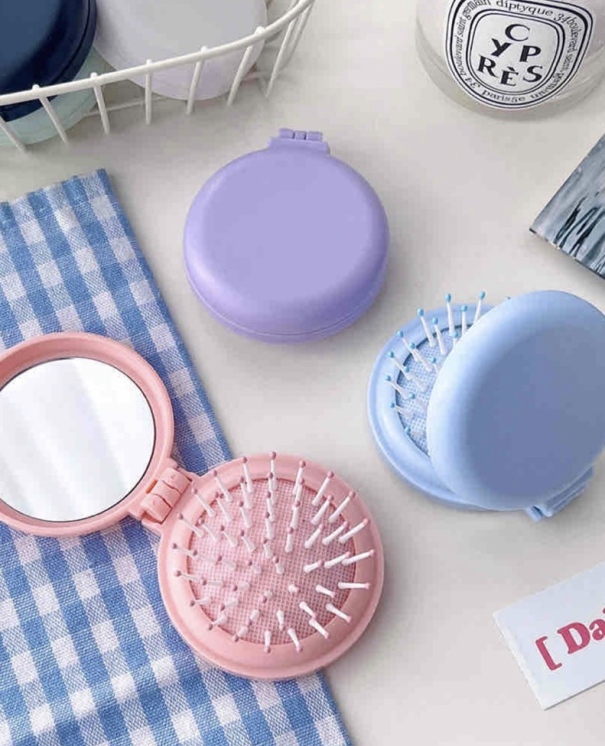MACARON COMB & MIRROR image