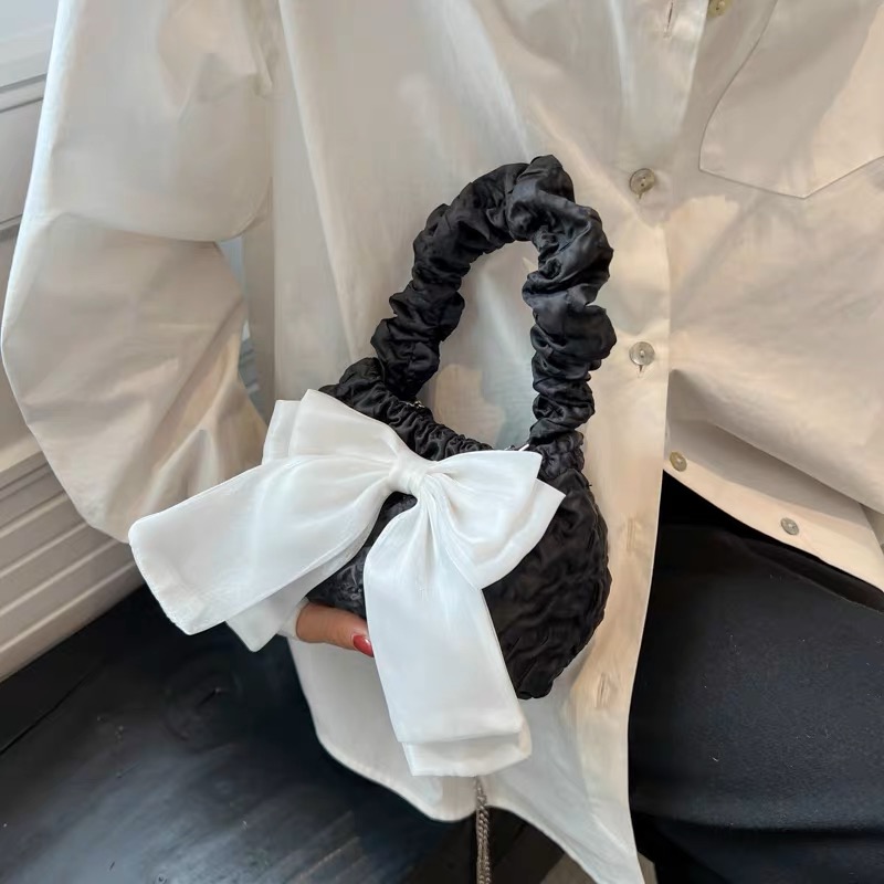 Too glam for stress image