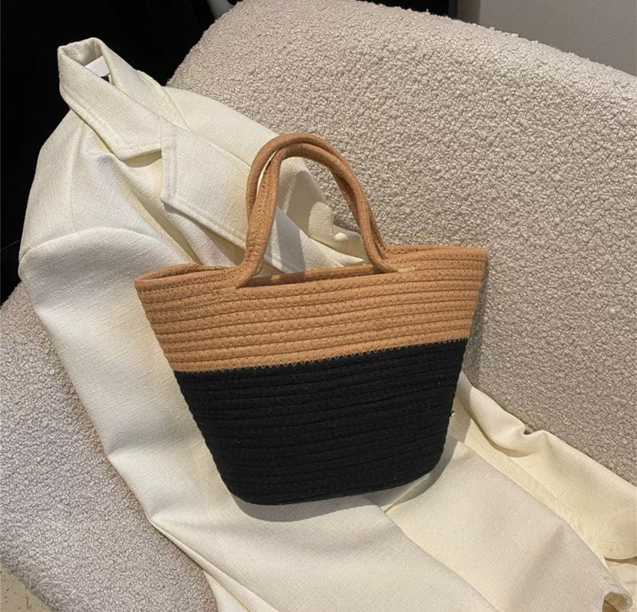 Dazzled in straw bag BG201 image