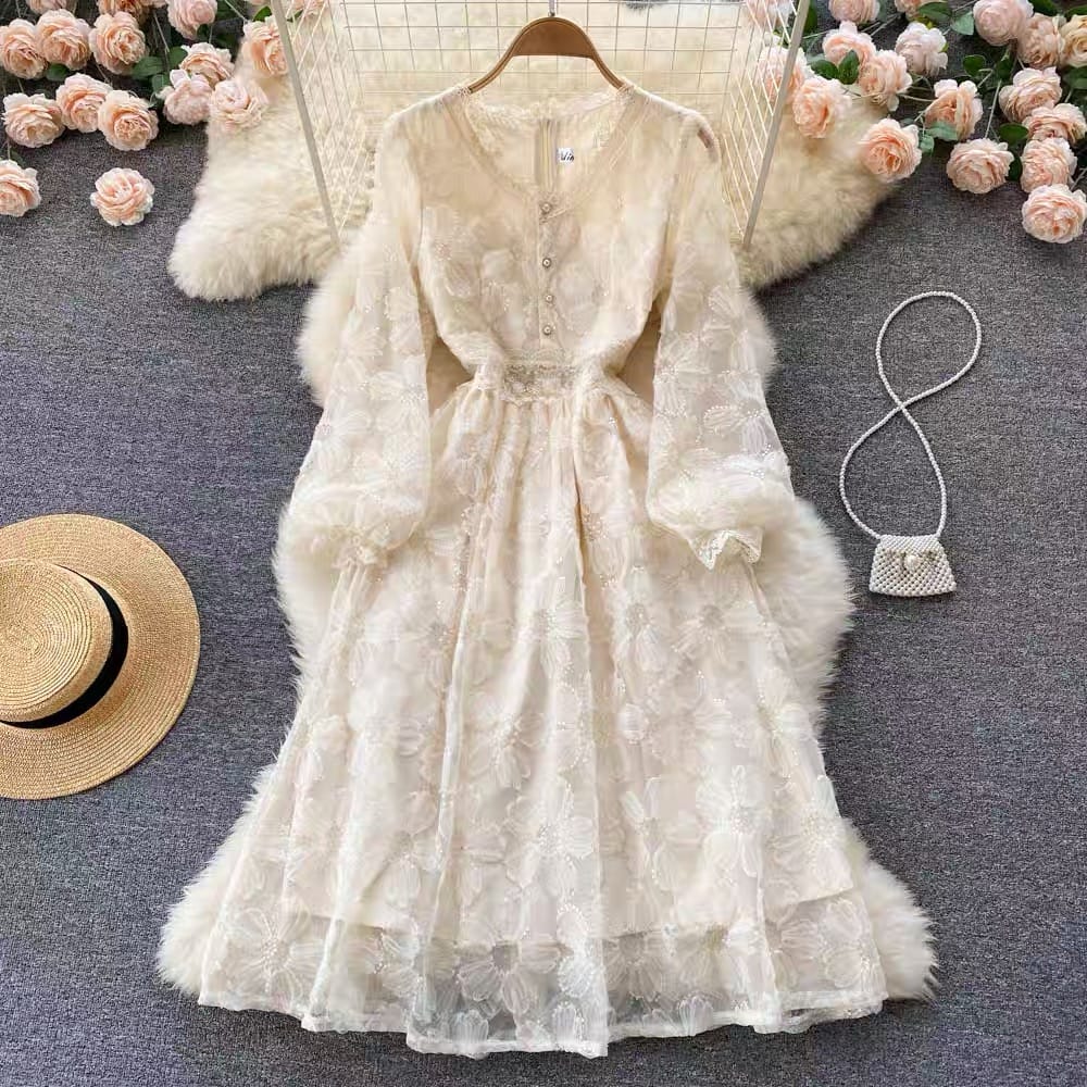 Royally tied beige dress FD62 image