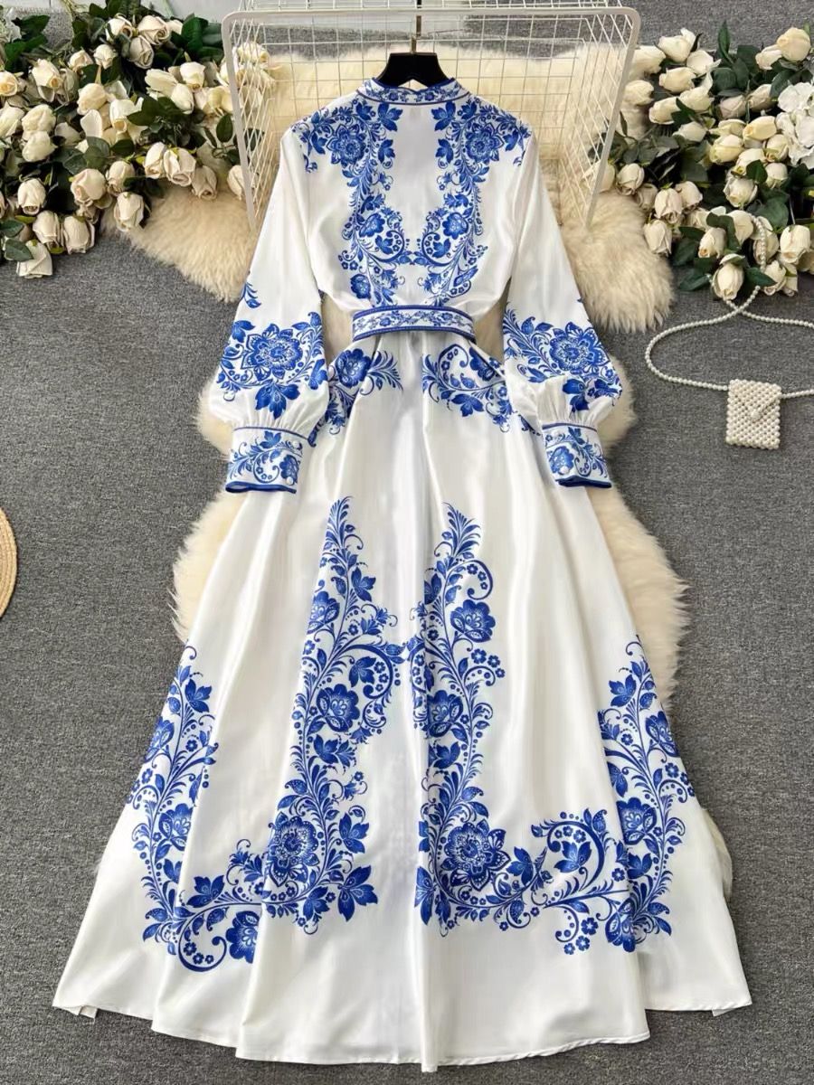 Red carpet worthy print dress ED202 image