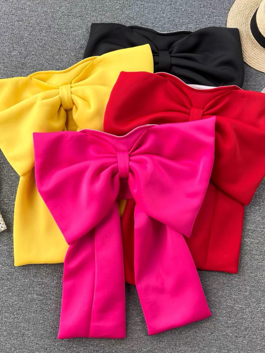 Street stars top TZZ2526 image