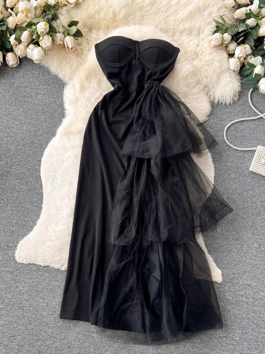 Always in vogue Barbie dress EVD158 image