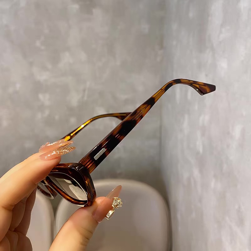 Shssh shssh baby glasses AC138 image