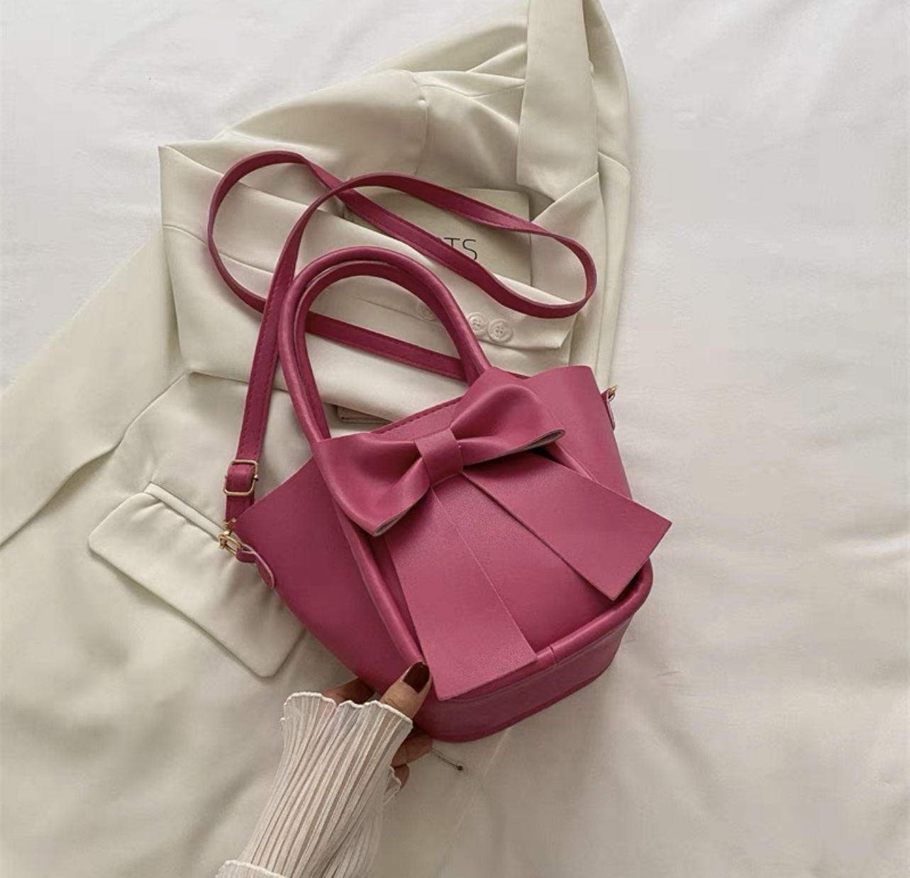 Class over here now bag image