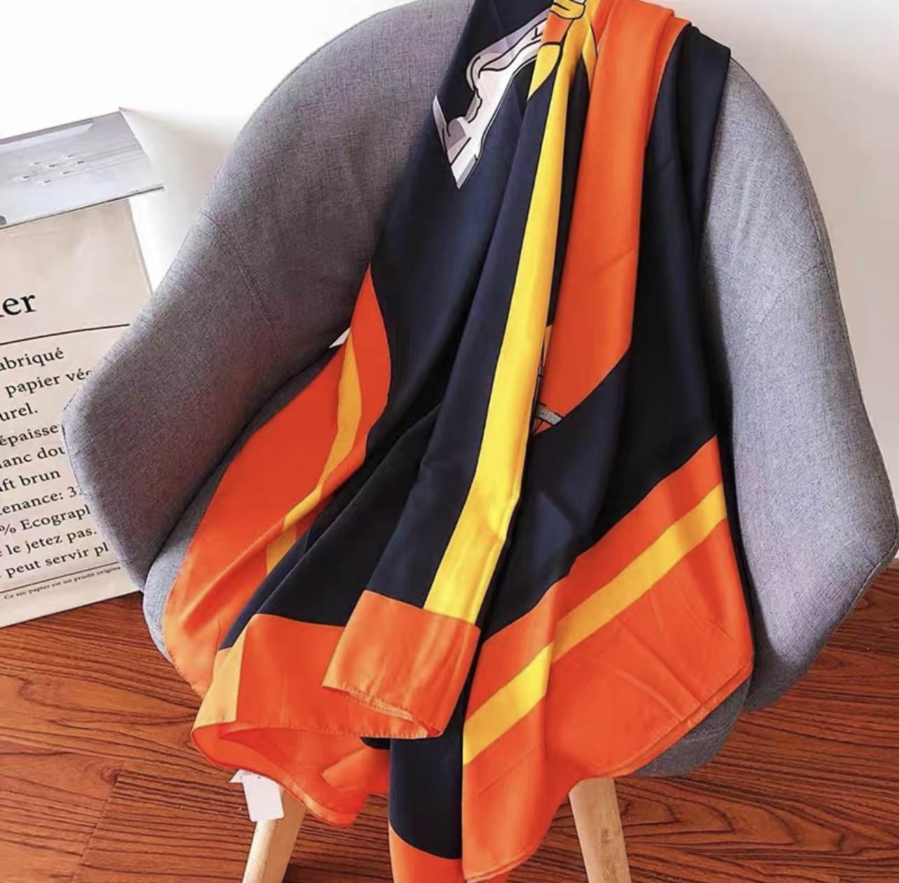 Hermes style print scarf HW117 image