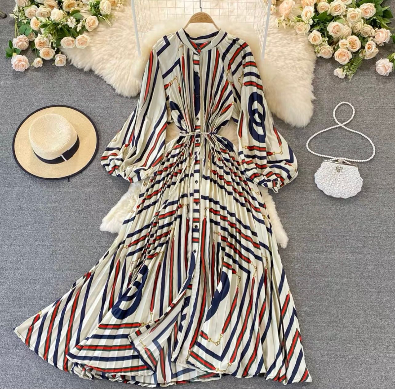 Body by me print dress CD64 image