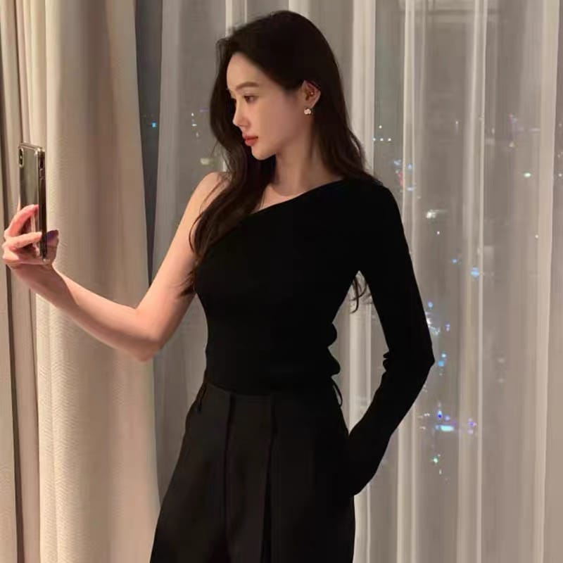 Take a sneak peek top TZZ2340 image