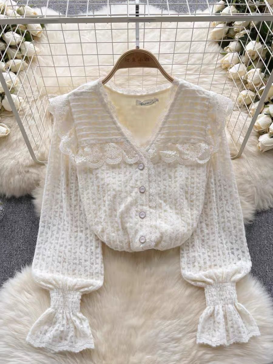 Sweet but sassy blouse BE227 image