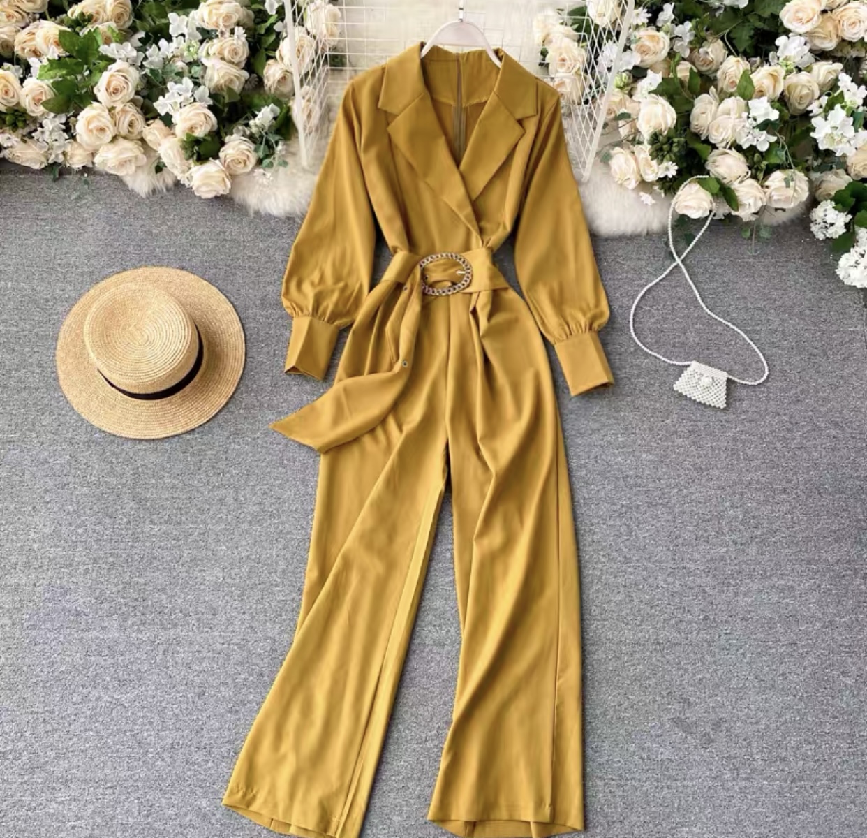 Don’t get this twisted jumpsuit JRZZ215 image