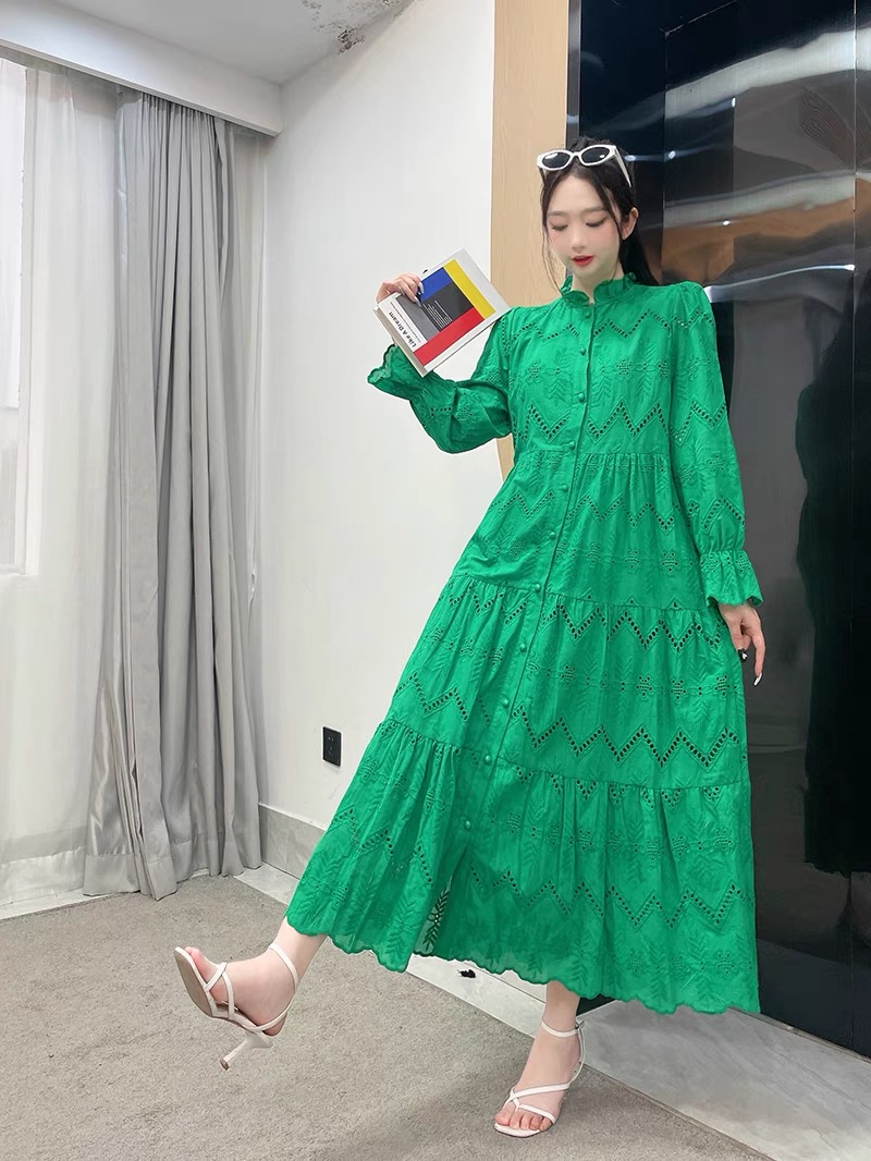 Moving away lace dress CD251 image