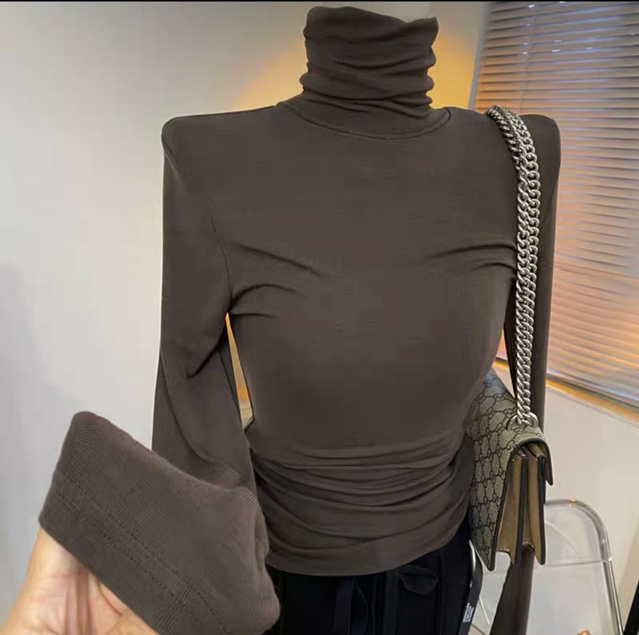 Live your life top TZZ1221 image