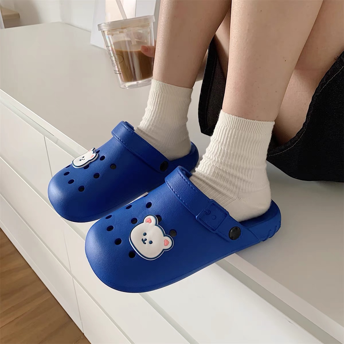 Cold summer crocs SNZZ318 image