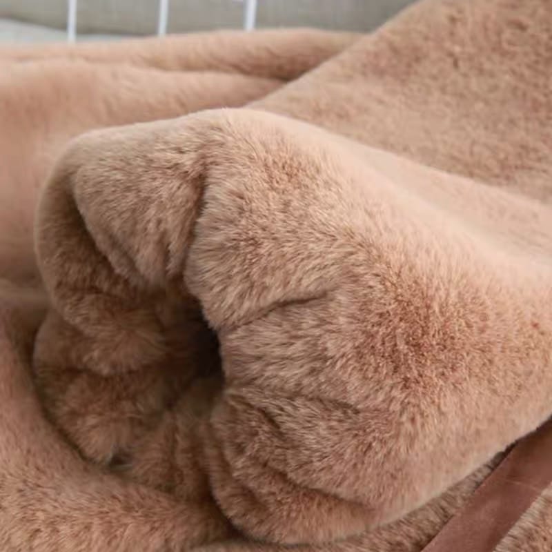 Heart beaker cute fur sweats HOD101 image