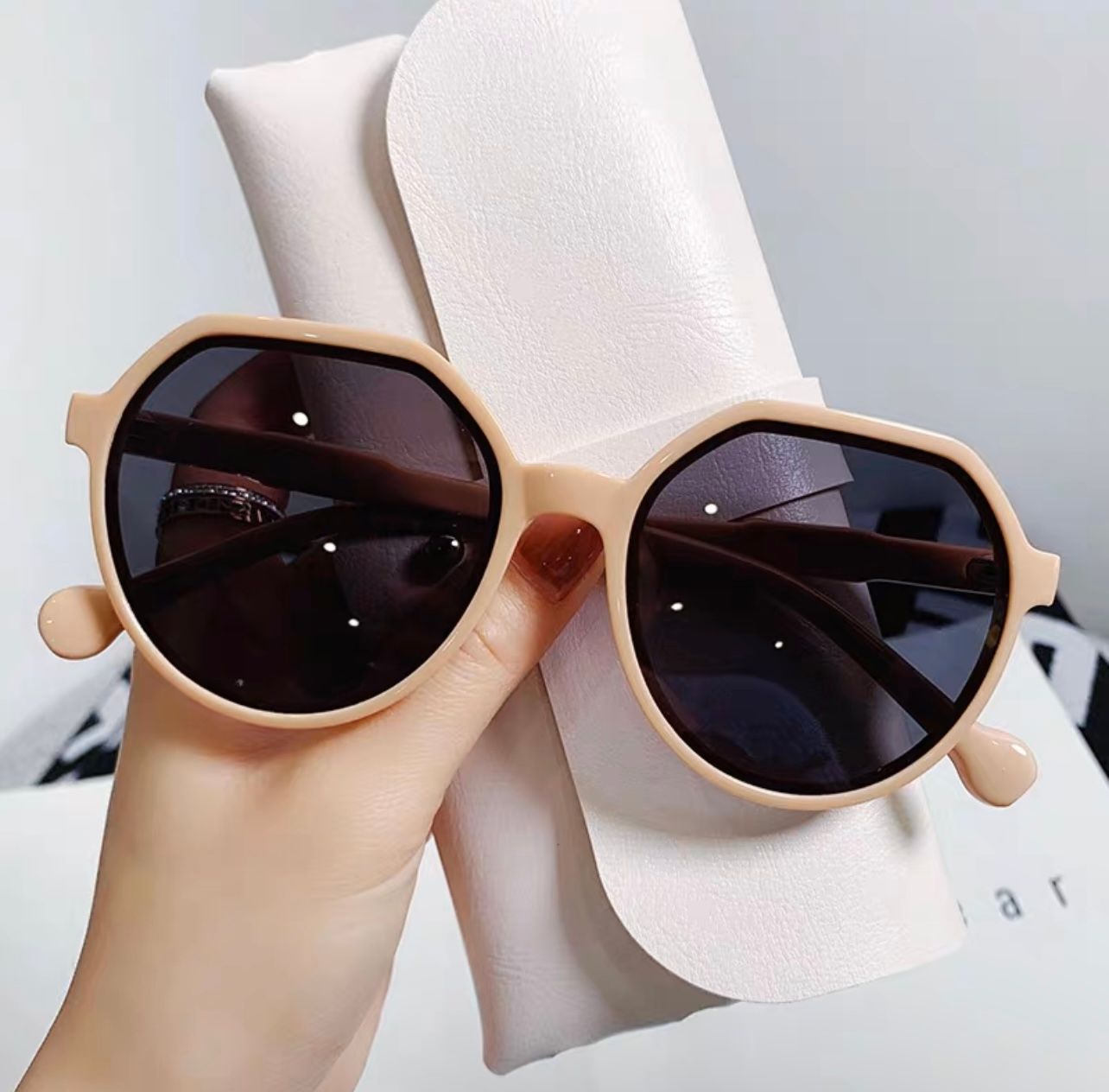 Days in bora bora shades AC131 image