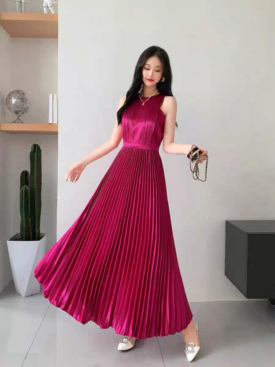 Serves these looks velvet dress EVD49 image