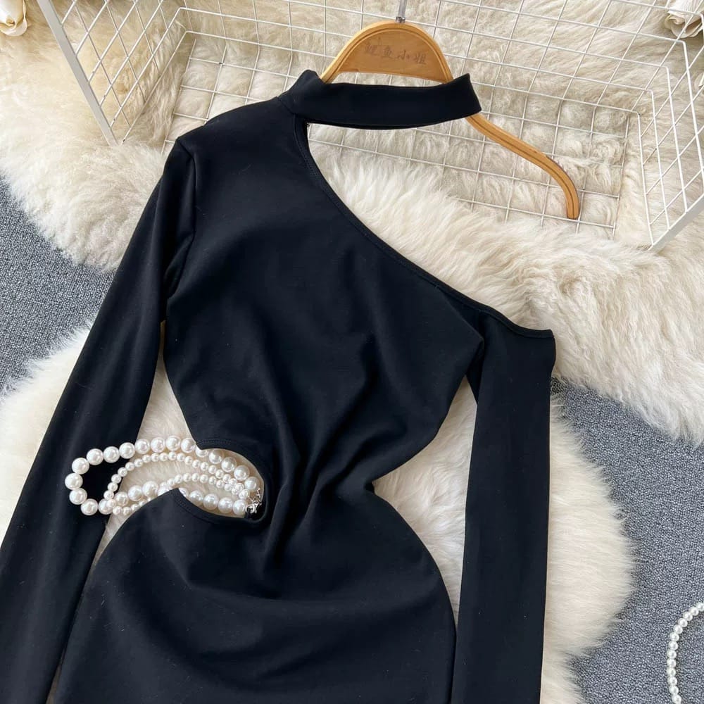 Make you wanna stay pearls gown CBC57 image