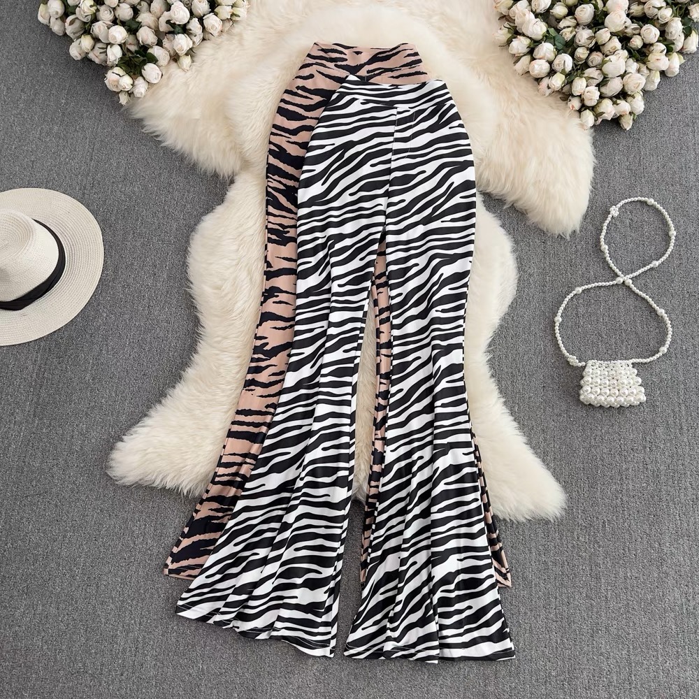 Untamed babe print pants CP15 image