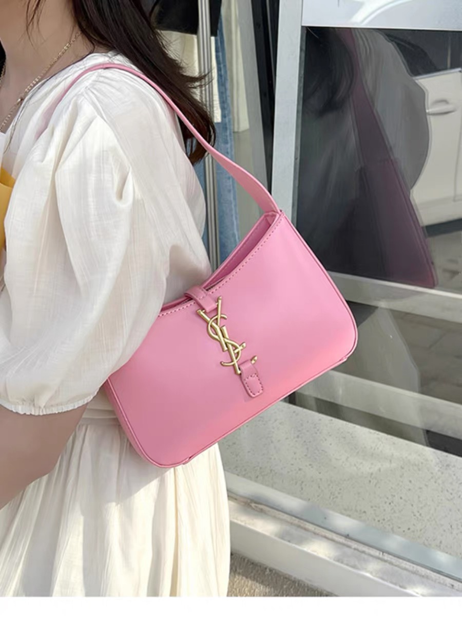 Day dreamer bag BG204 image