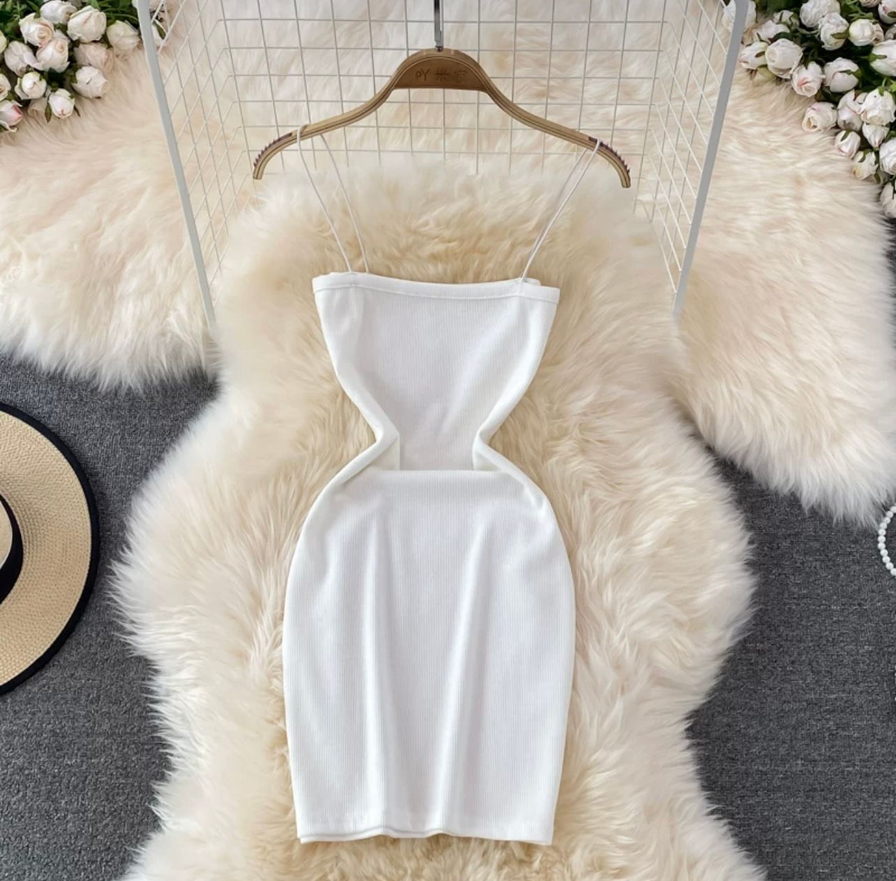 That glimmer mini gown CBC51 image