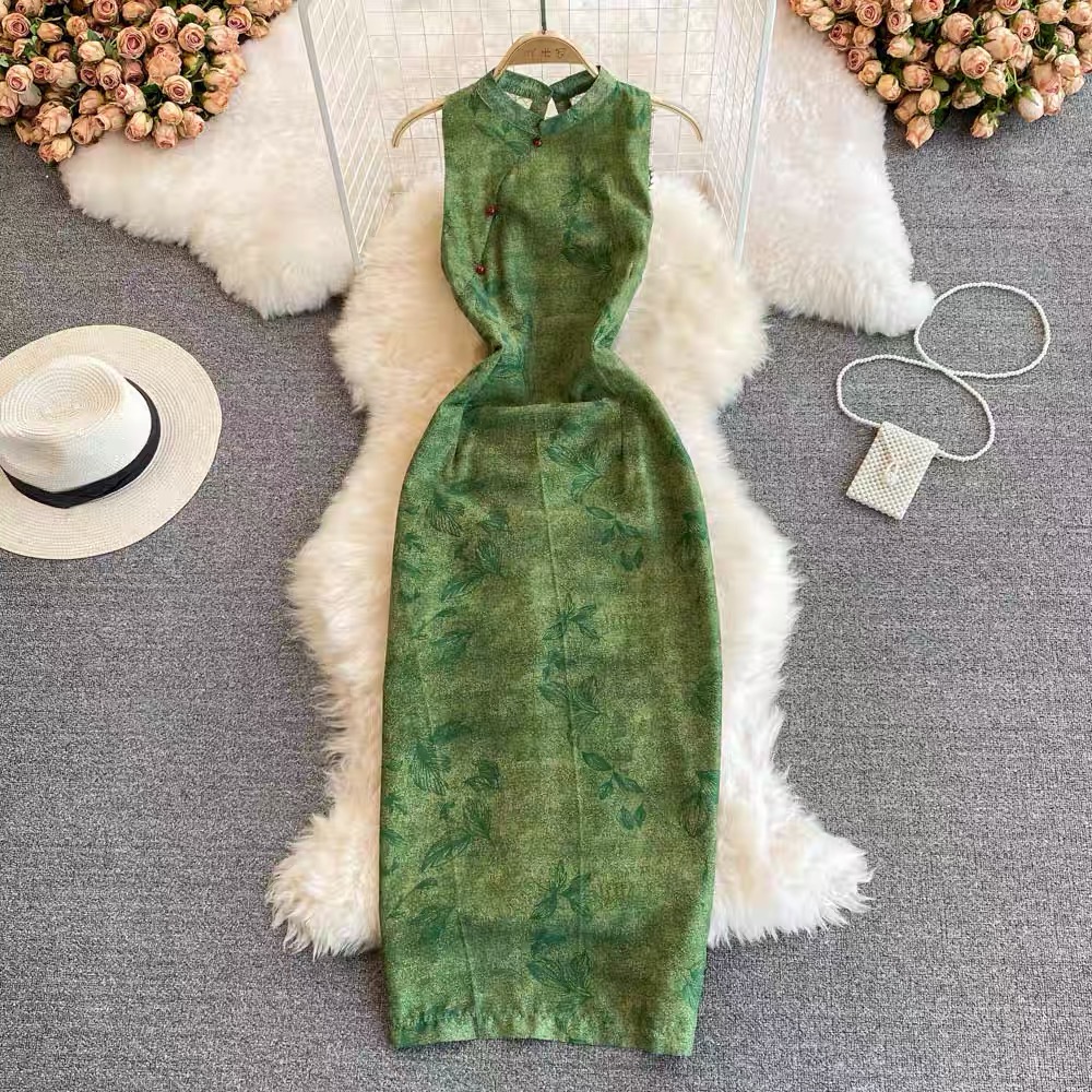 Our to play qipao gown CBC15 image