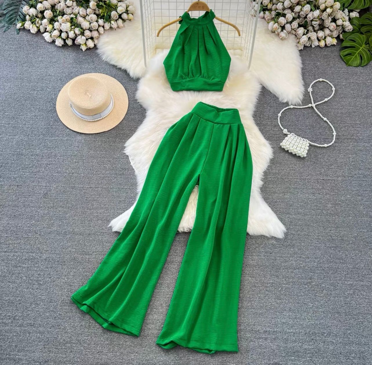 She’s out of control baddie set TPZZ3040 image