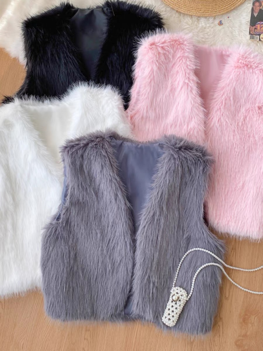 Too good for you fur coat COA134 image