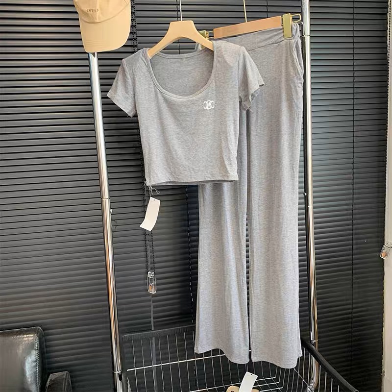 Comfy lounge set image