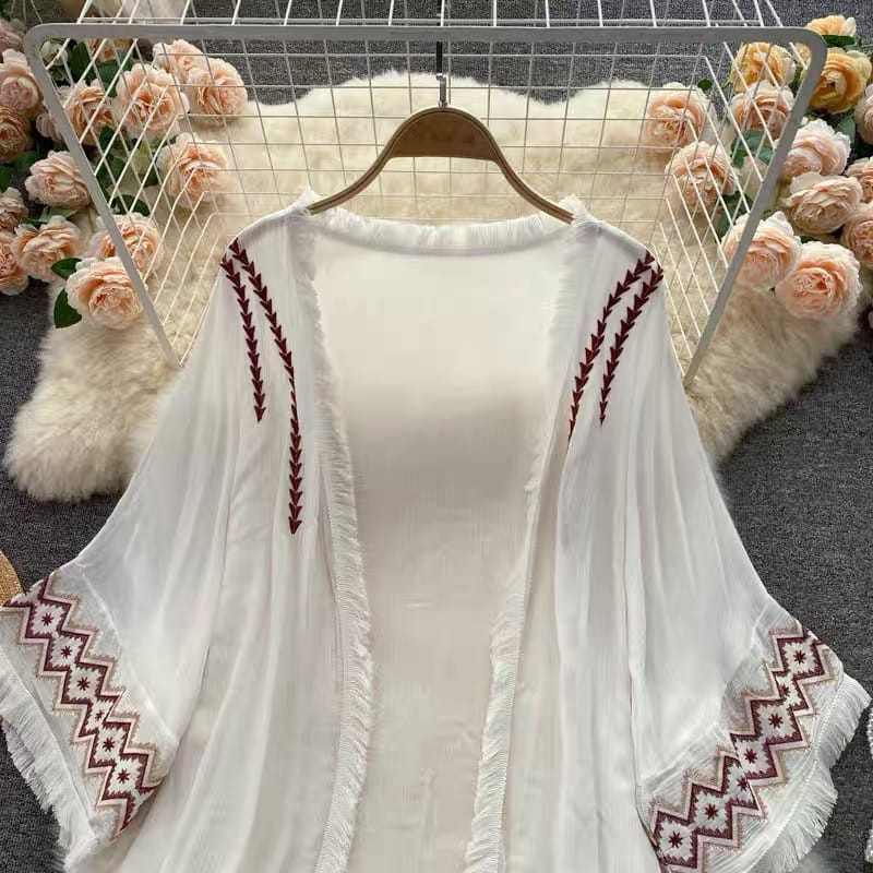 Sparks are flying vacay kimono KM104 image