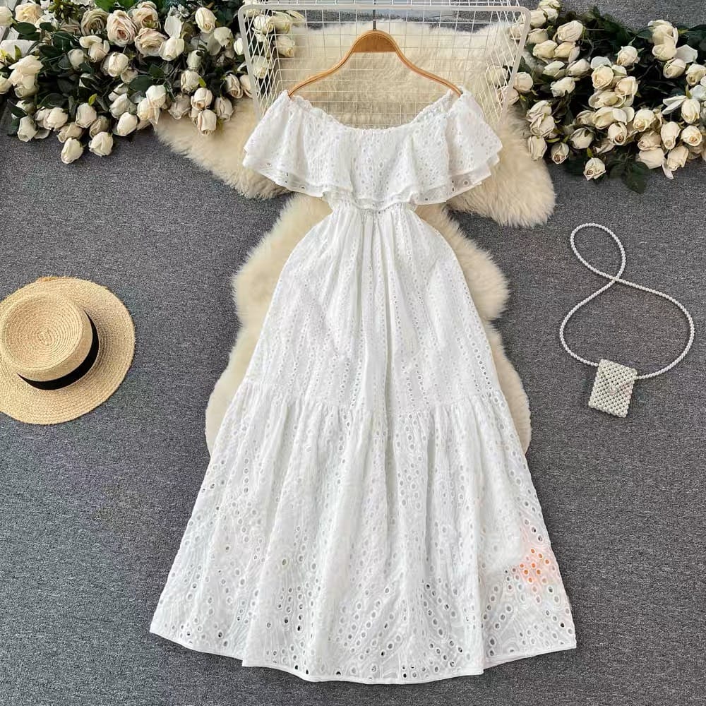 Rosalia lace dress CD248 image