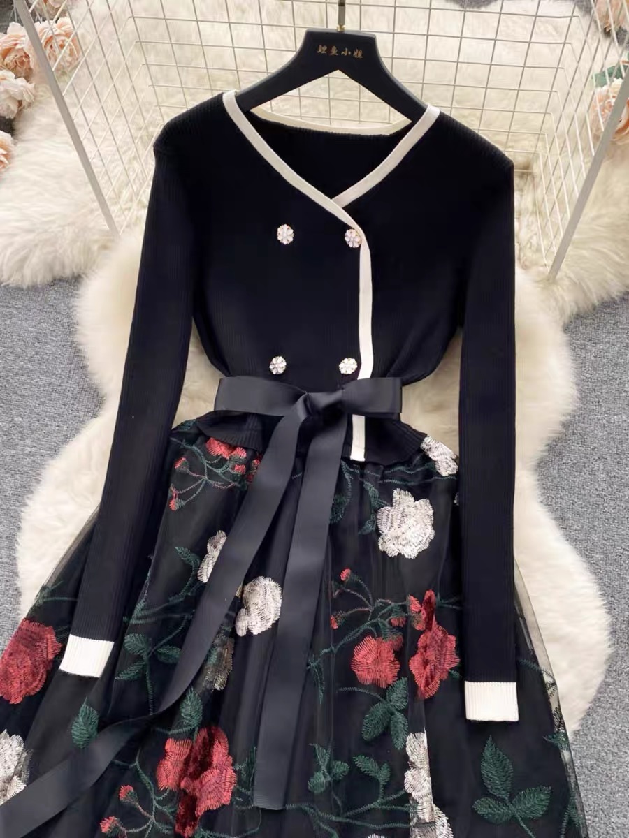 Bring me flowers floral dress FD369 image