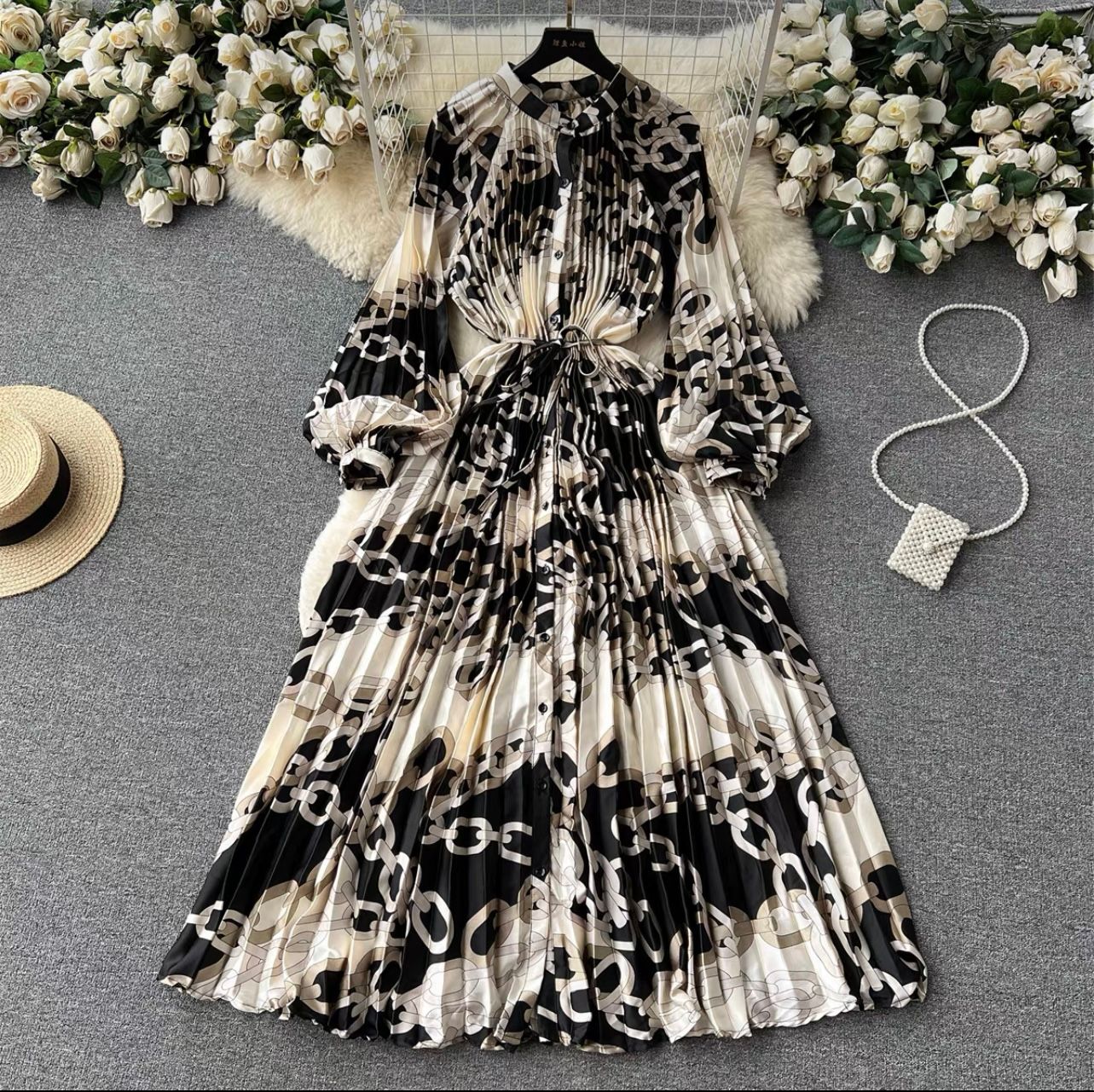 Cute but spoiled print dress FD215 image