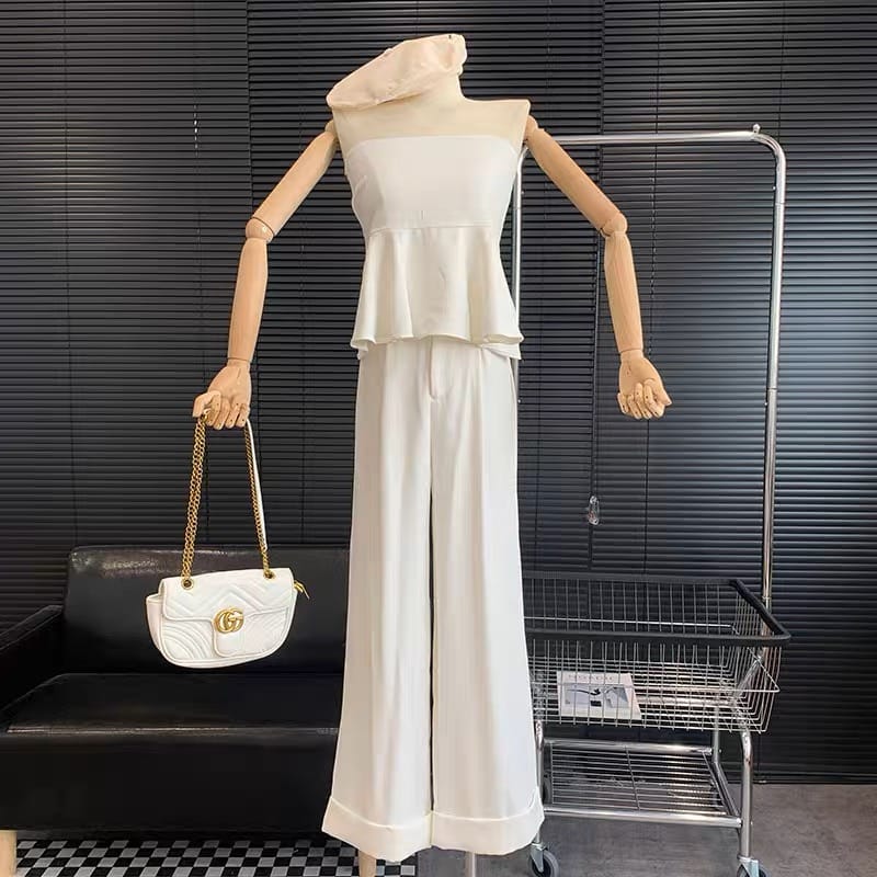 Girls day out set image