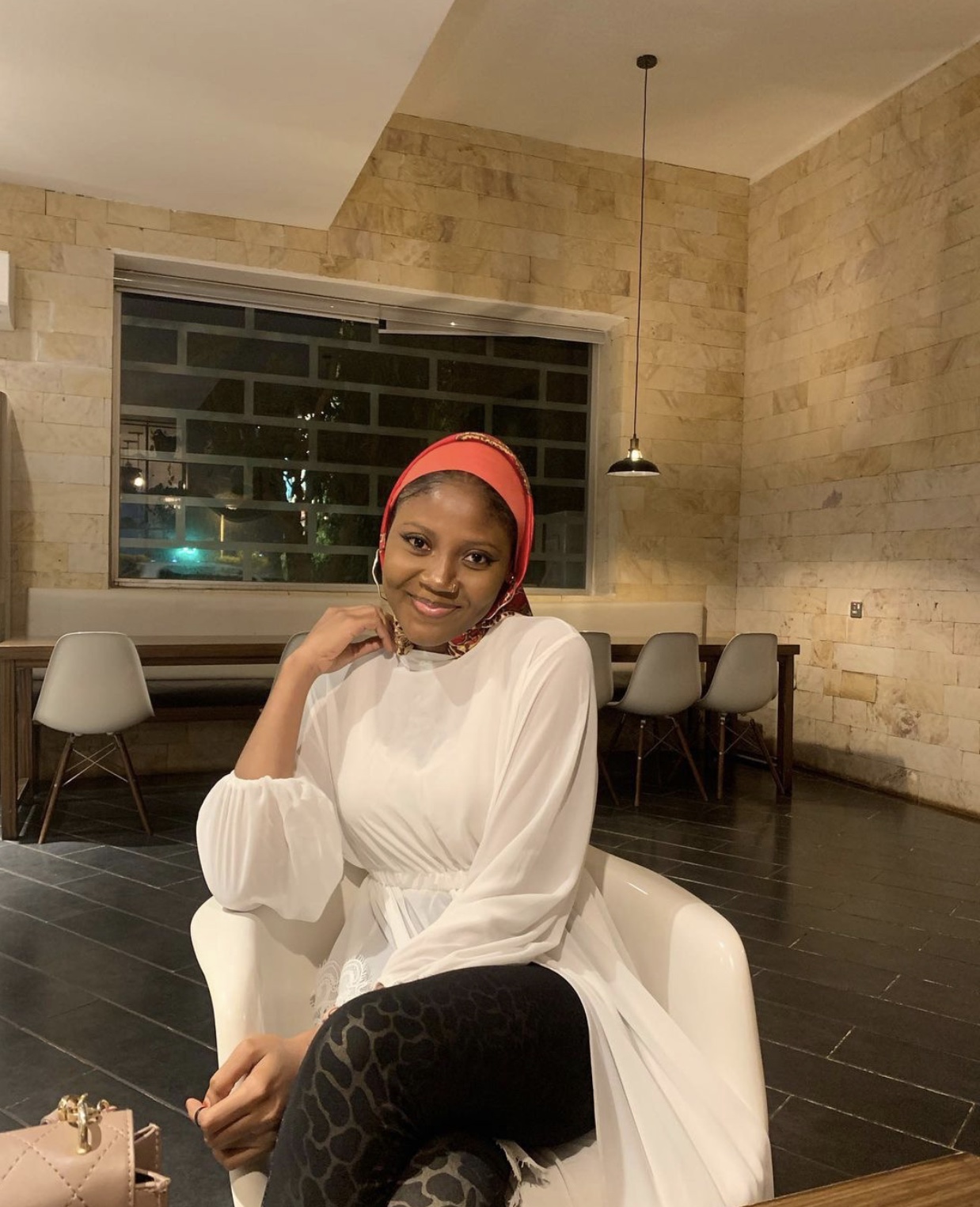 Fashion Side Cut Lace Dress image