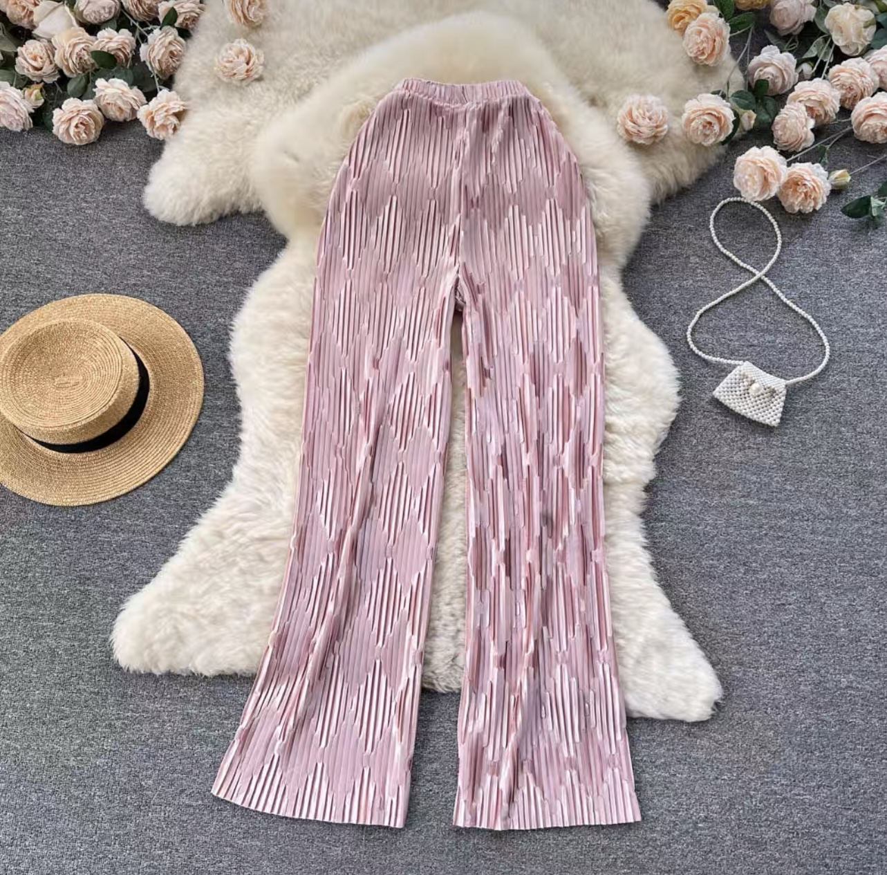 La representing trousers CP17 image