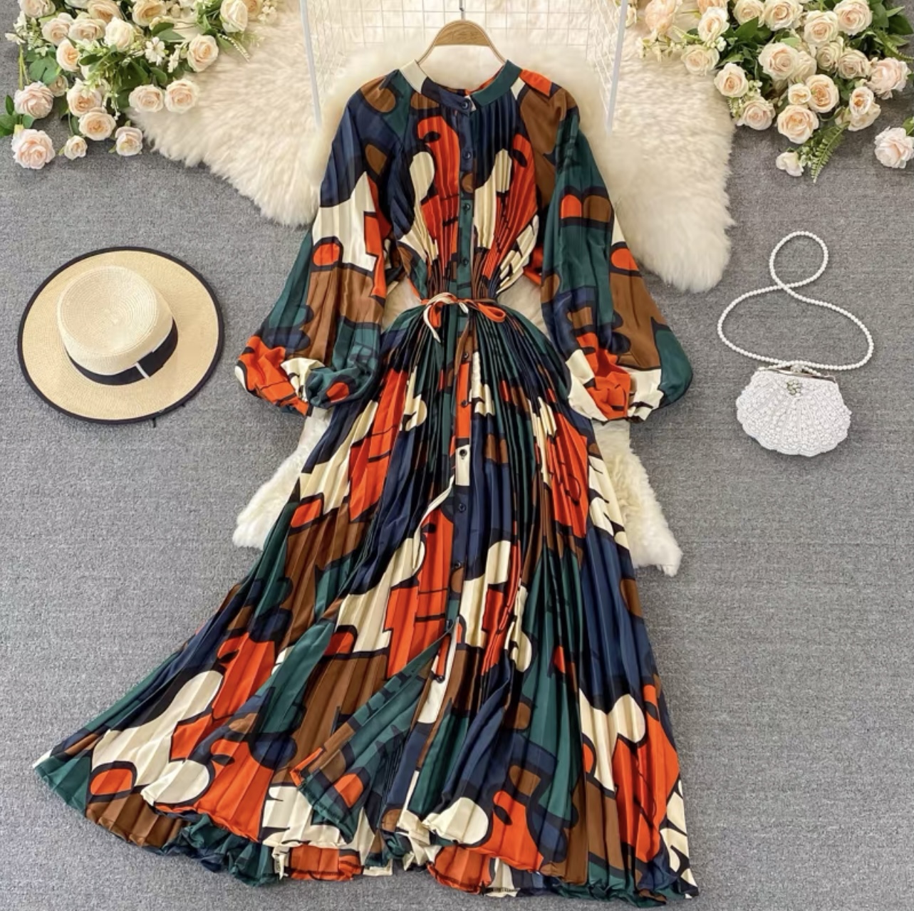 Body by me print dress CD64 image