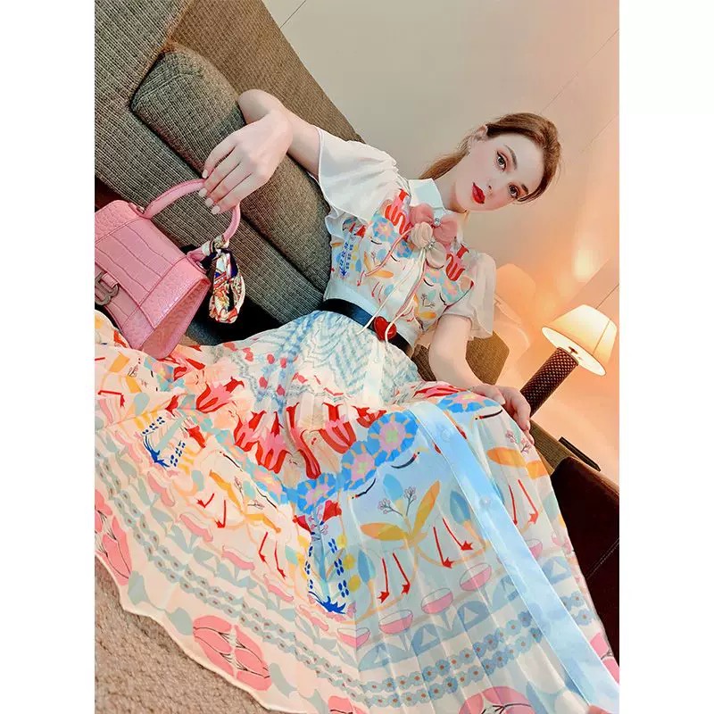 My undivided attention floral dress CD57 image