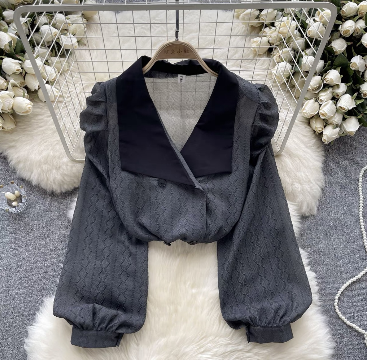 Meet you in the city blouse BE235 image