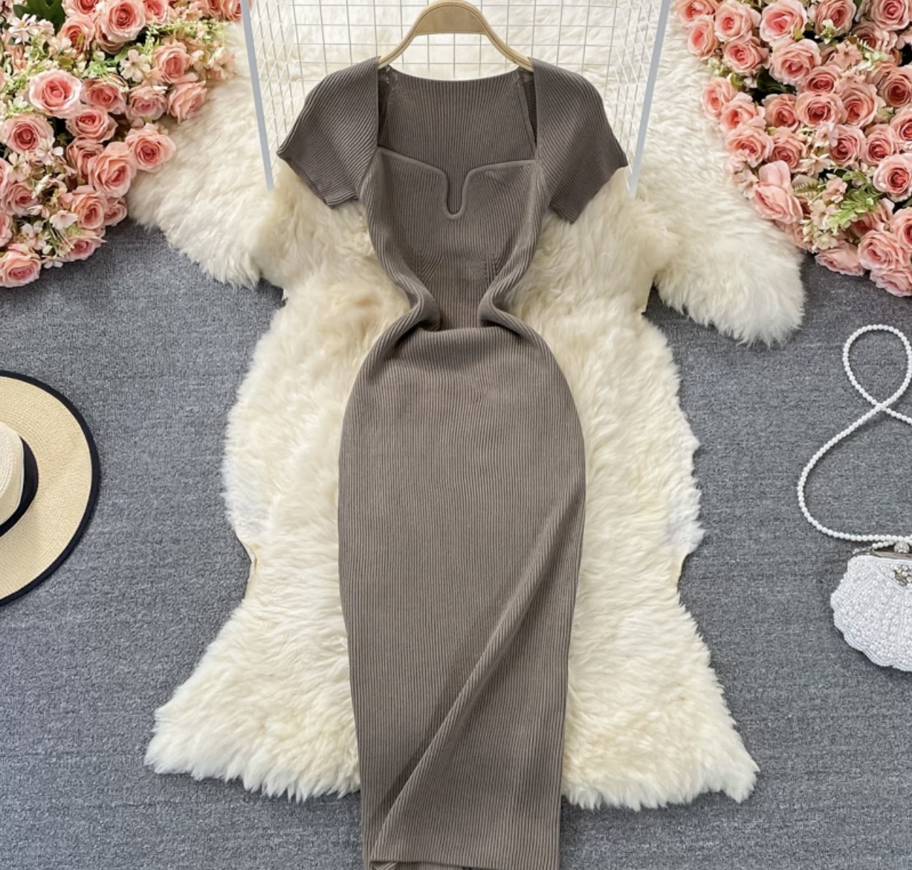 Diamonds on my mind midi gown KBC19 image