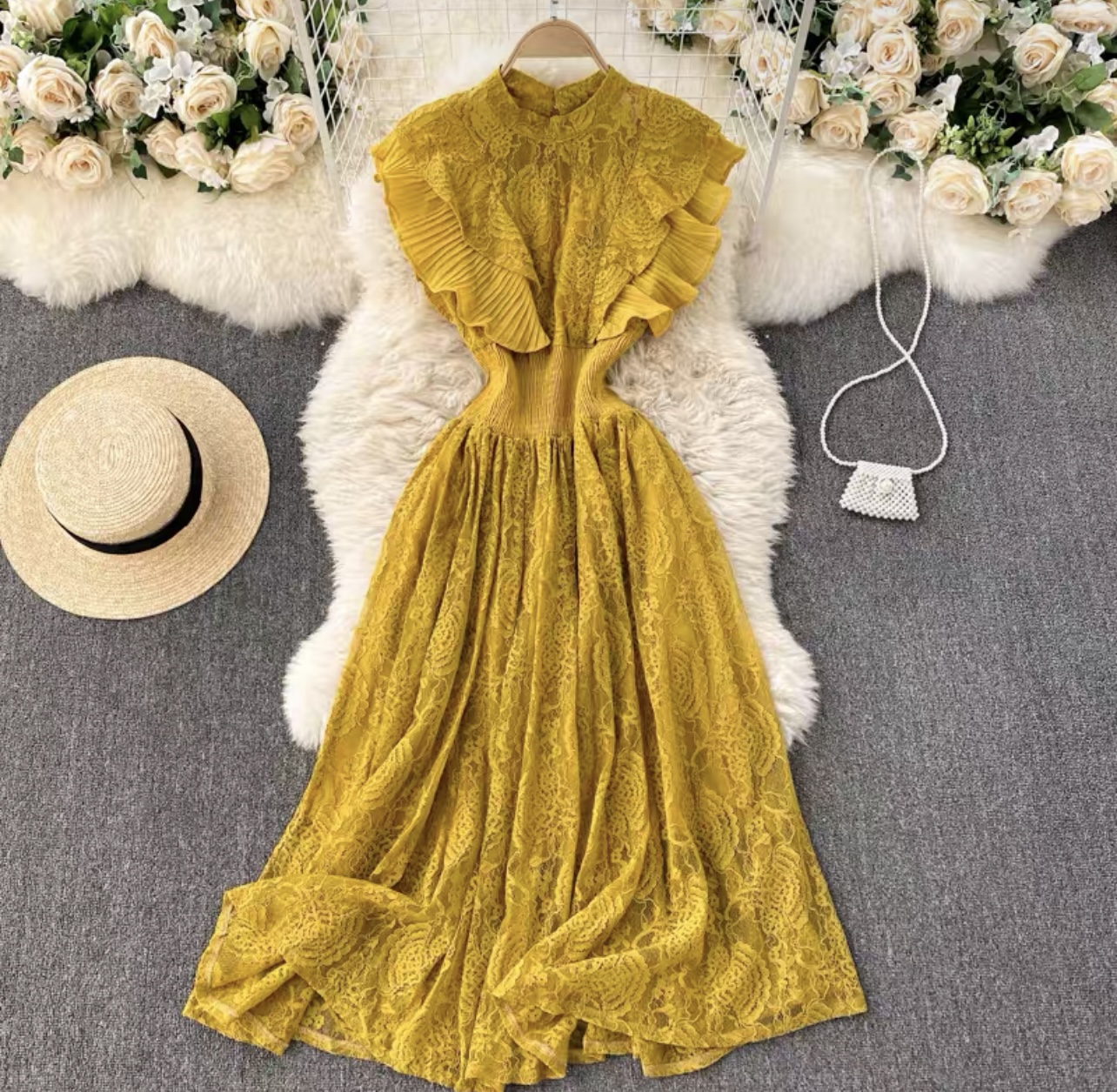 Amina lace dress CD99 image