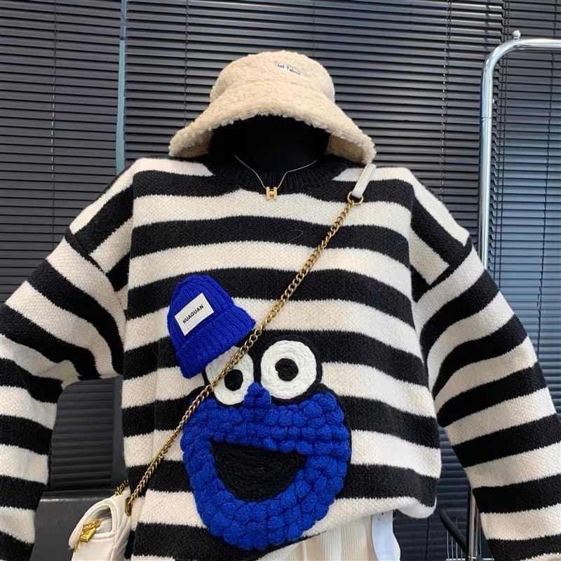 Smurfs sweater 6-16 image