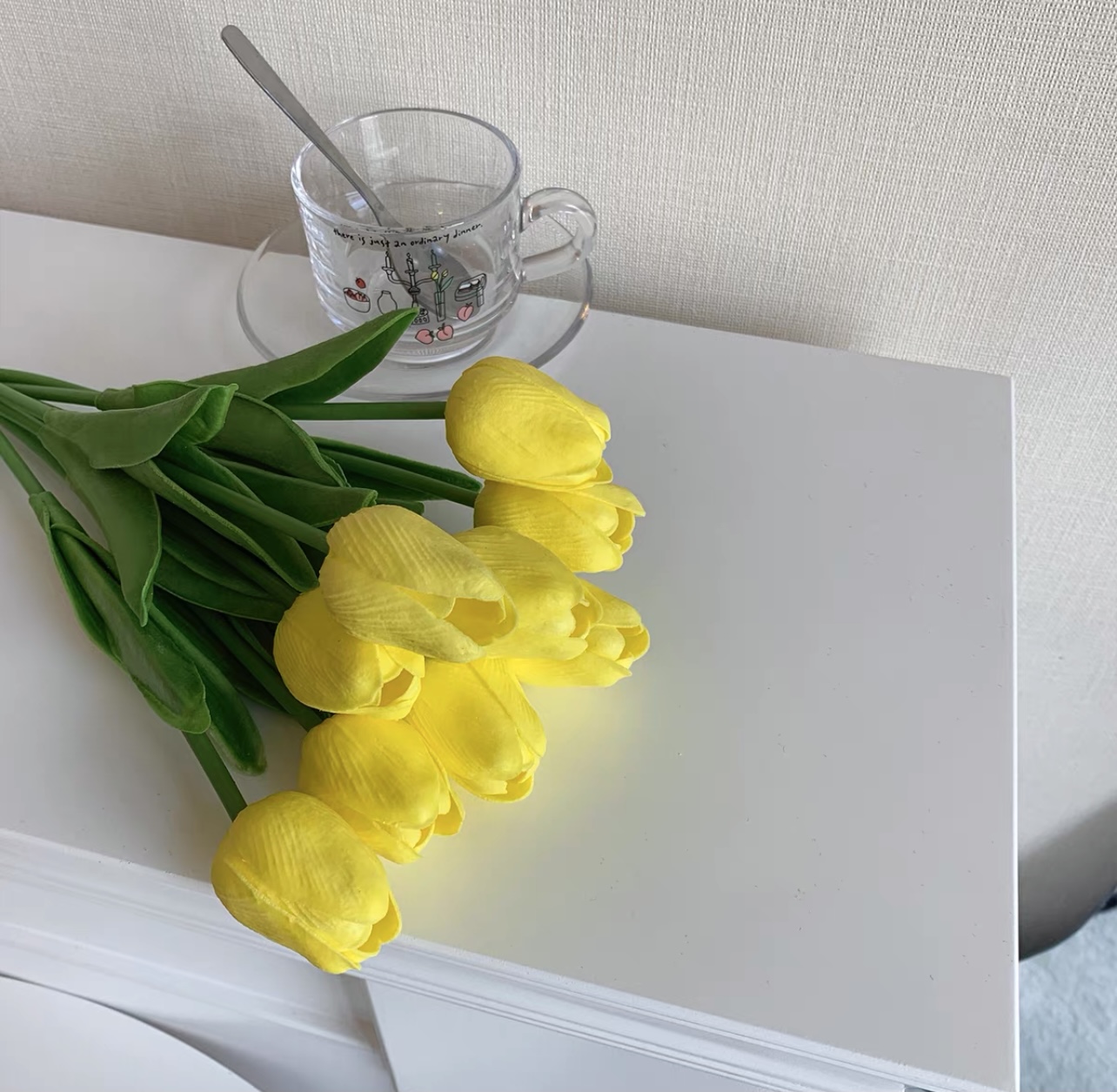 6 stems of artificial flowers DCZZ109 image