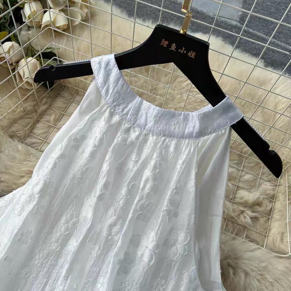 Millionaire’s girlfriend halter dress CD417 image