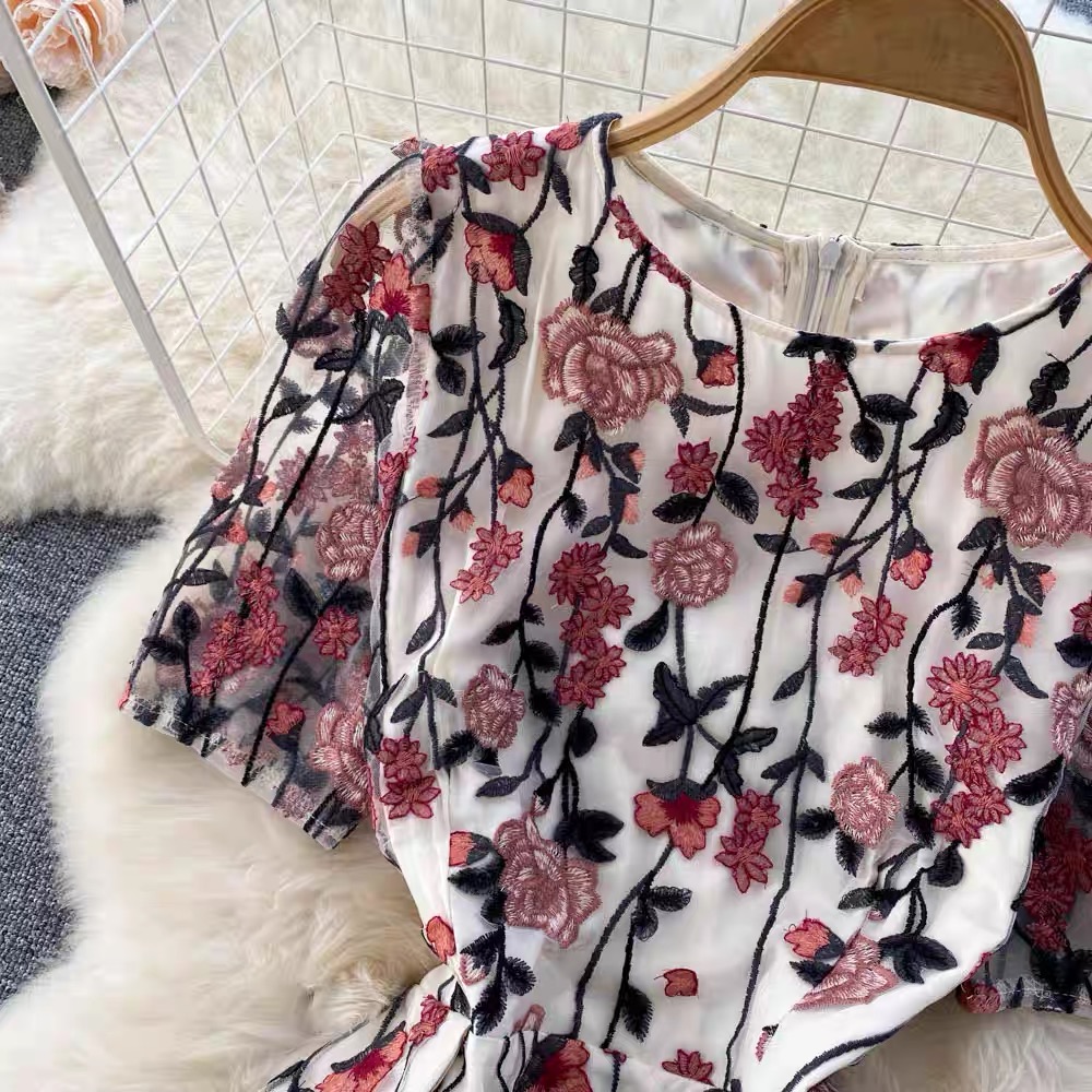 Kiandra roses dress FD237 image