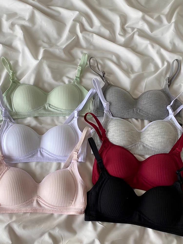 Ditch your bra top LI116 image