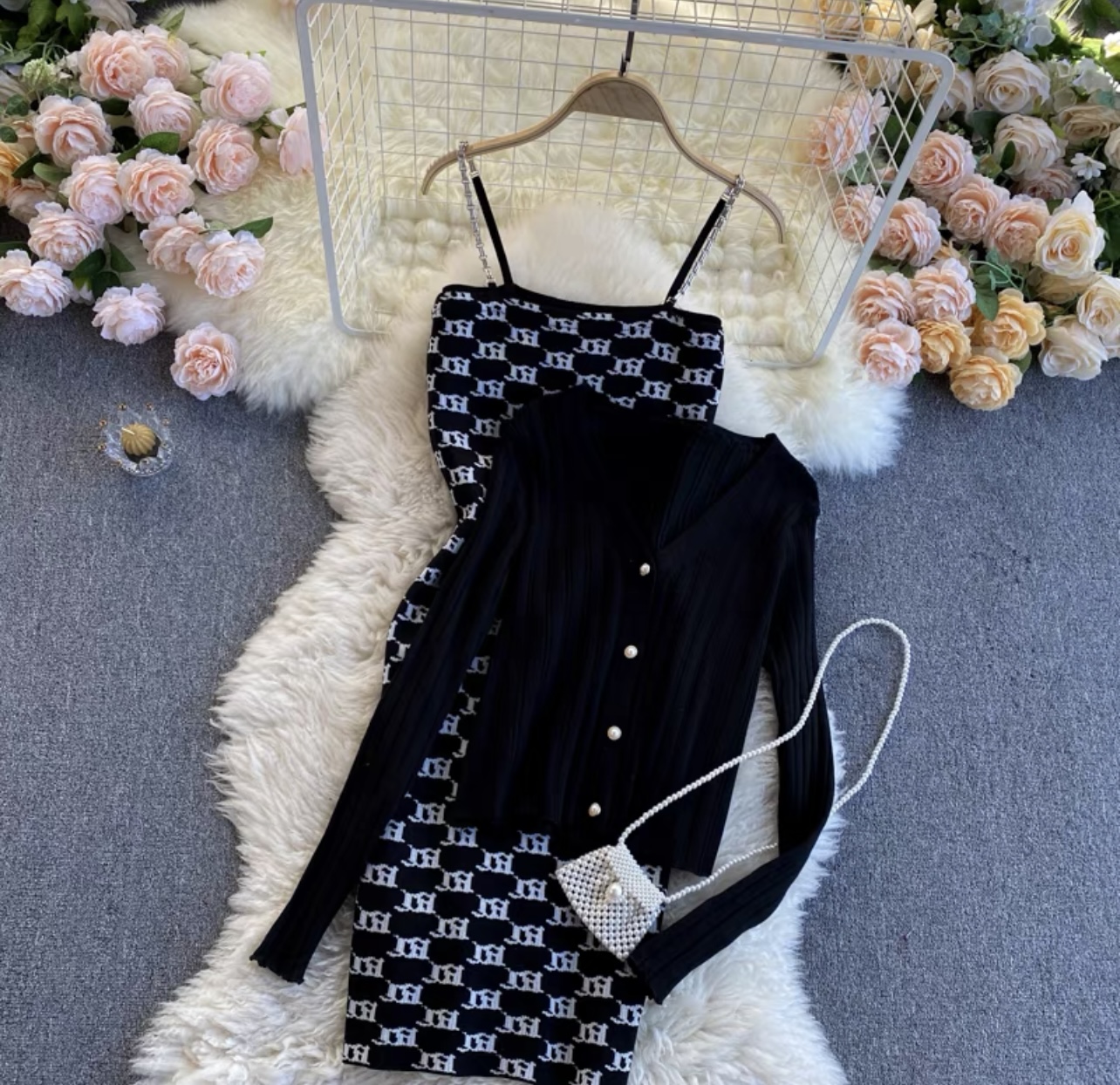 Lock me down knit set TPZZ411 image