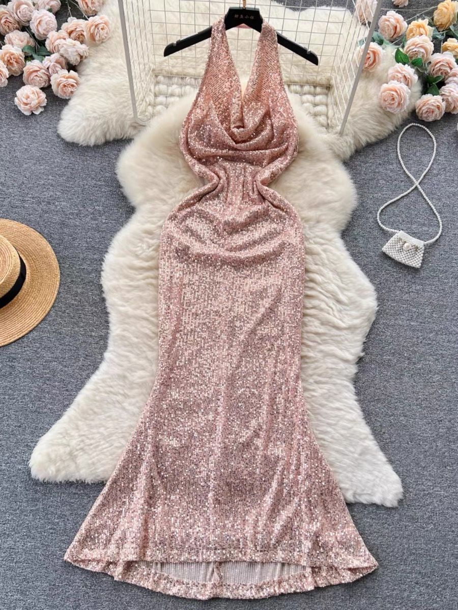 Sequin Barbie dress EVD89 image