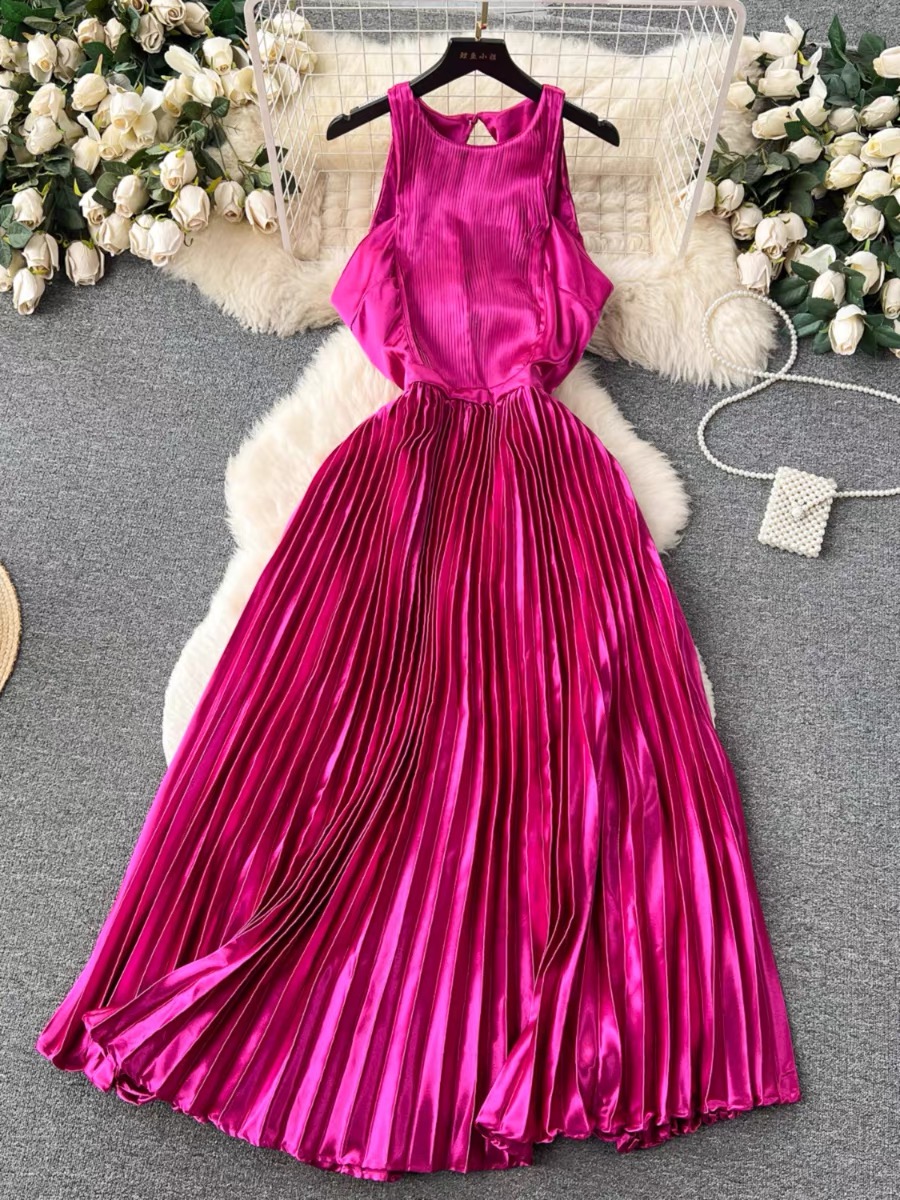 Serves these looks velvet dress EVD49 image